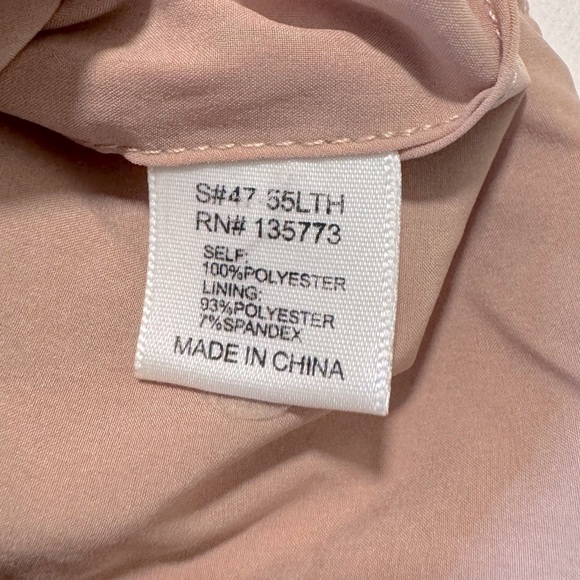 Olivaceous••Lace Crocheted Cropped Tank••small - Picture 10 of 11